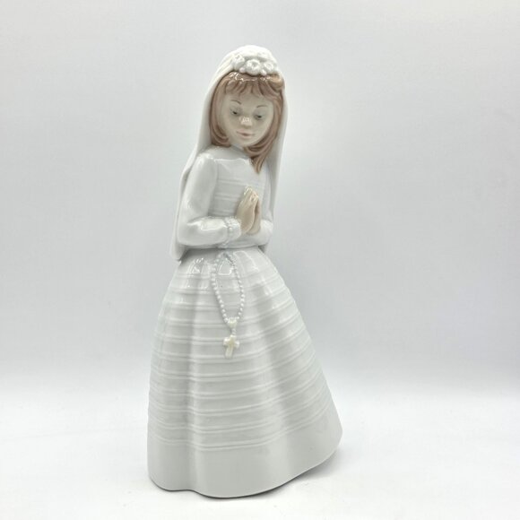 Vintage NAO by Lladro Praying Girl Confirmation First Communion Figurine Retired - Picture 1 of 12